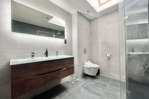 Photo 10- click for photo gallery